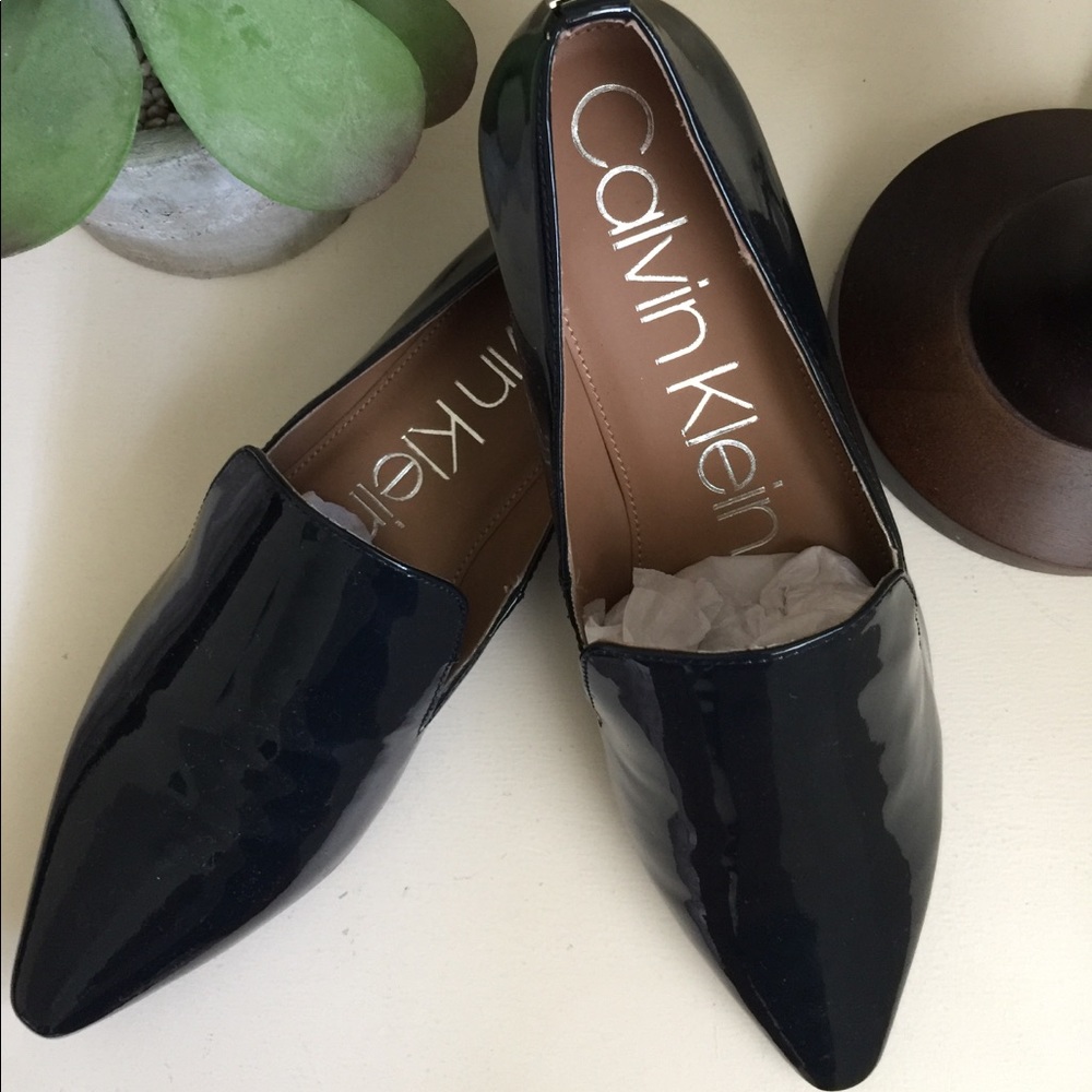 Calvin Klein Elin Patent Deep Navy Size 10 Loafer